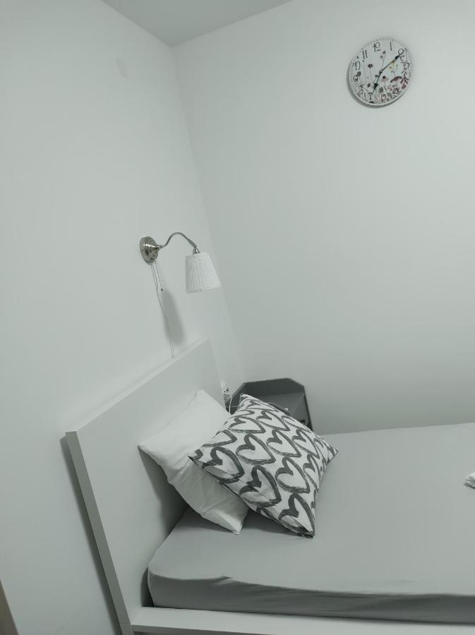 Happy Room Karlovac Zewnętrze zdjęcie